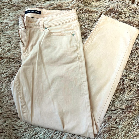 Light Pink Calvin Klein Jeans Ankle Cropped Pants - Picture 1 of 3